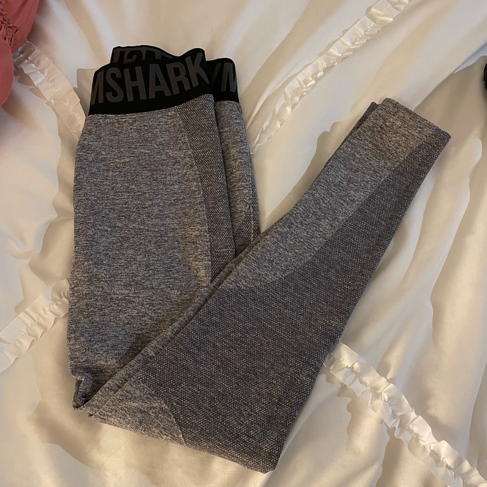 Grey gymshark leggings